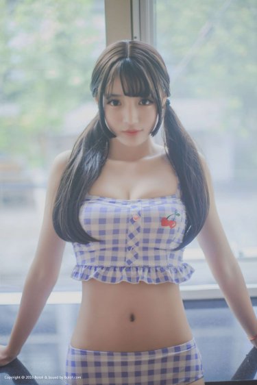 巨乳家政